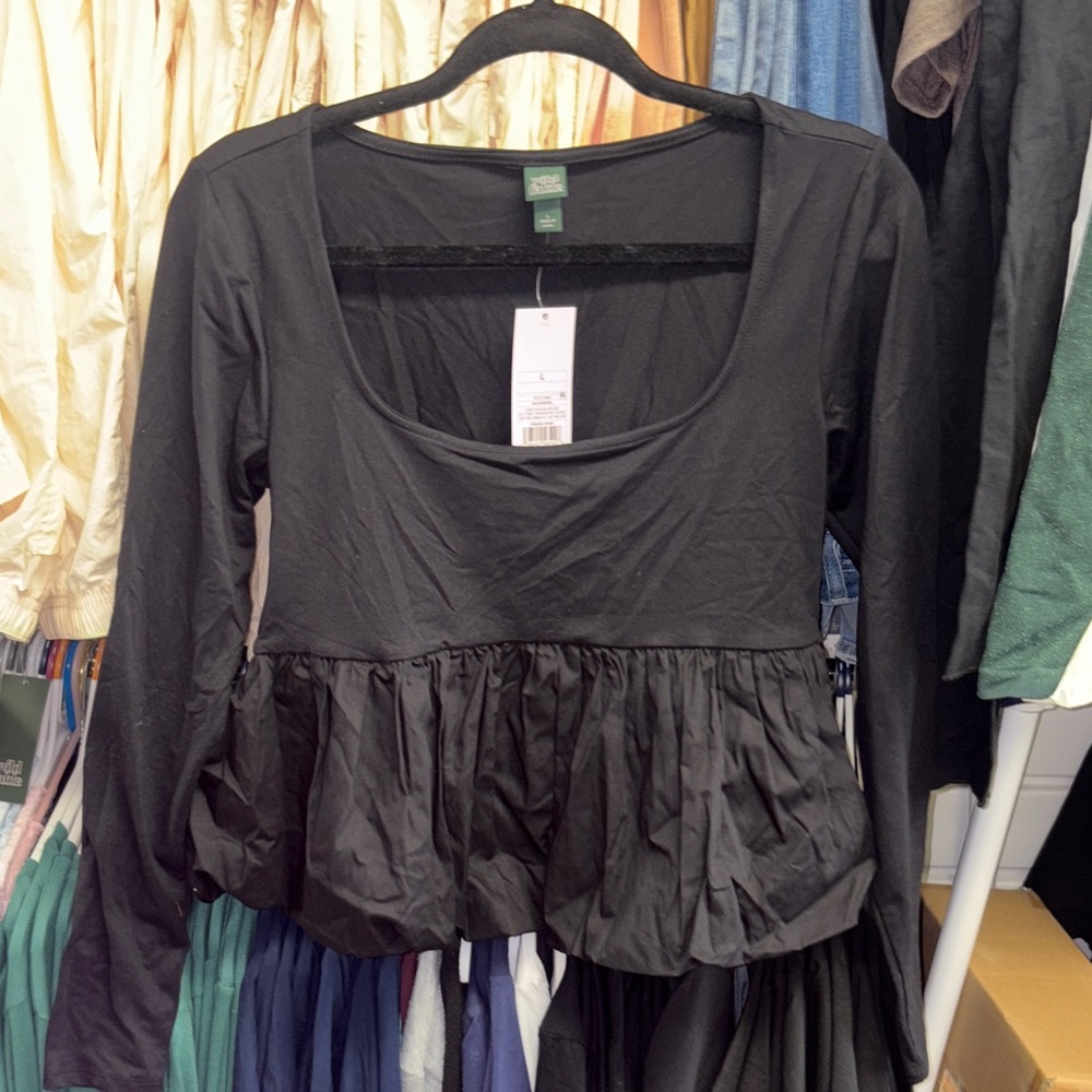 5/$10 New item.. Wild Fable Black Peplum Blouse